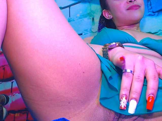 Live sex webcam photo for luna5rusell #277043019