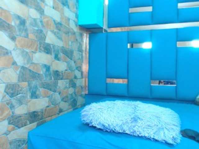 Live sex webcam photo for luna5rusell #277762687