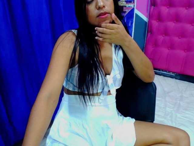 Live sex webcam photo for luna840 #272323790