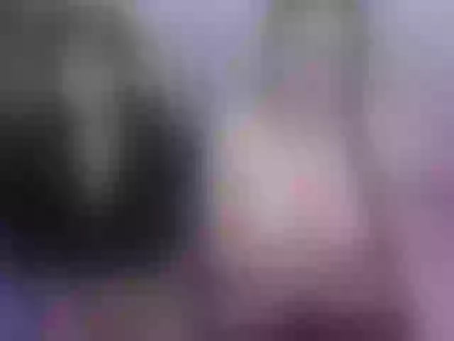Live sex webcam photo for lunaandestrella #275925522