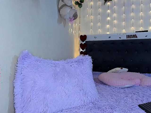 Live sex webcam photo for lunacandyy #276249325