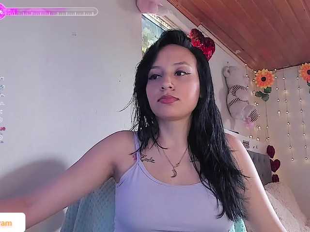 Live sex webcam photo for lunacandyy #276355040