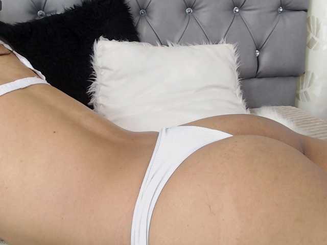 Live sex webcam photo for lunaeva23 #277556577