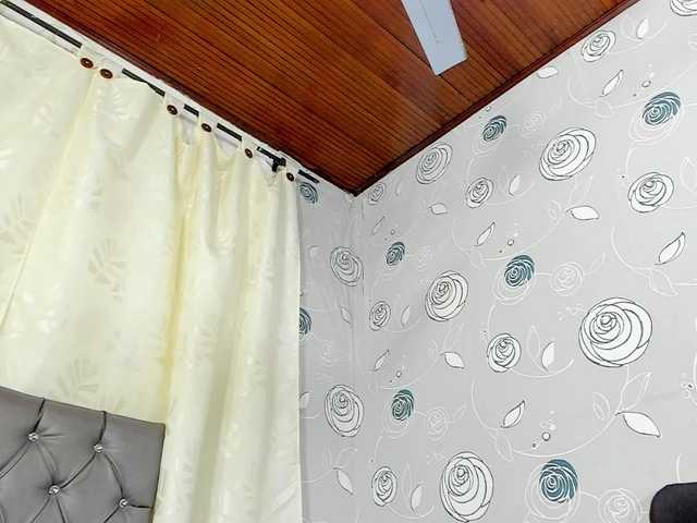 Live sex webcam photo for lunaeva23 #290301256