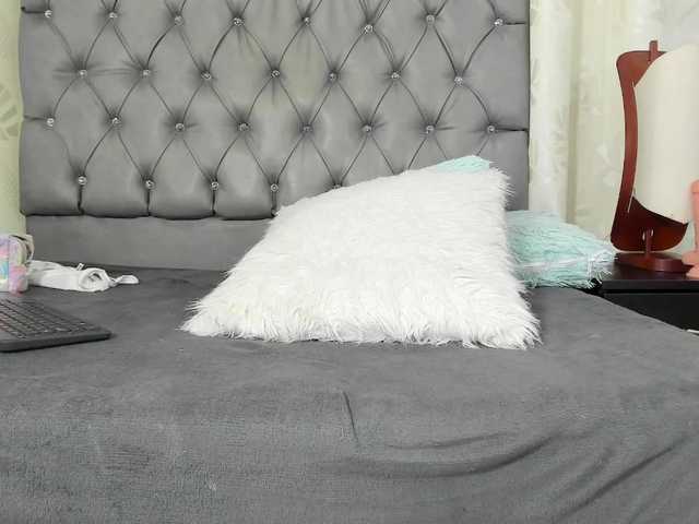 Live sex webcam photo for lunaeva23 #290460500