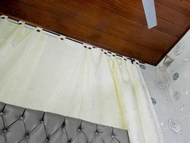 Live sex webcam photo for lunaeva23 #290670408