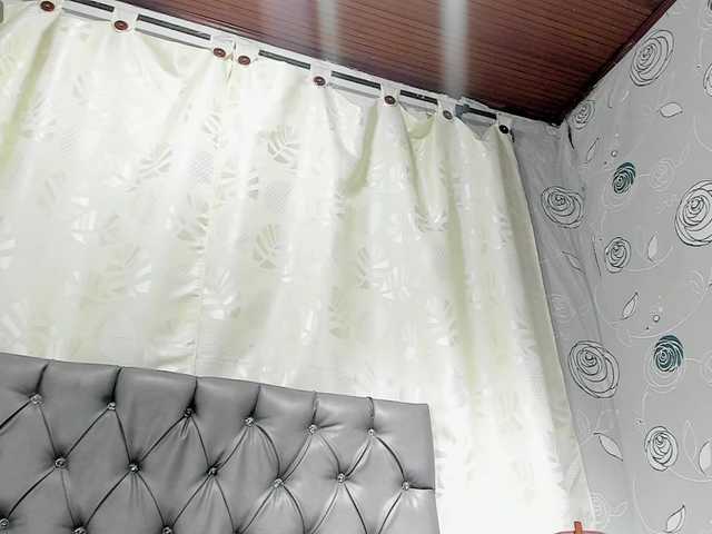 Live sex webcam photo for lunaeva23 #291161239