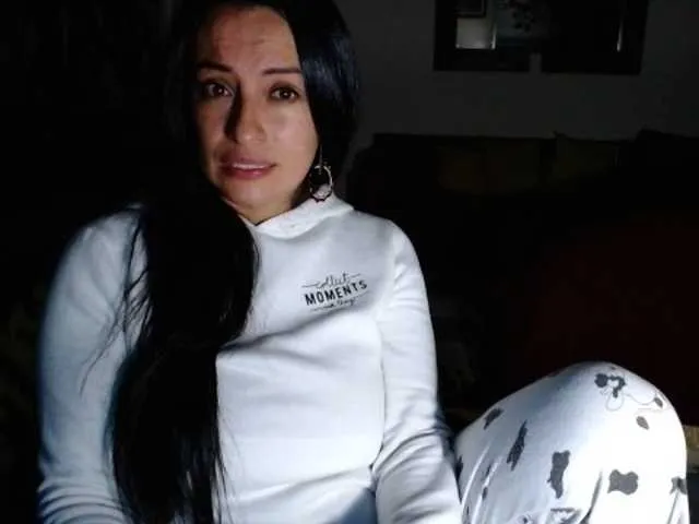 Live sex webcam photo for lunaws11 #272291362