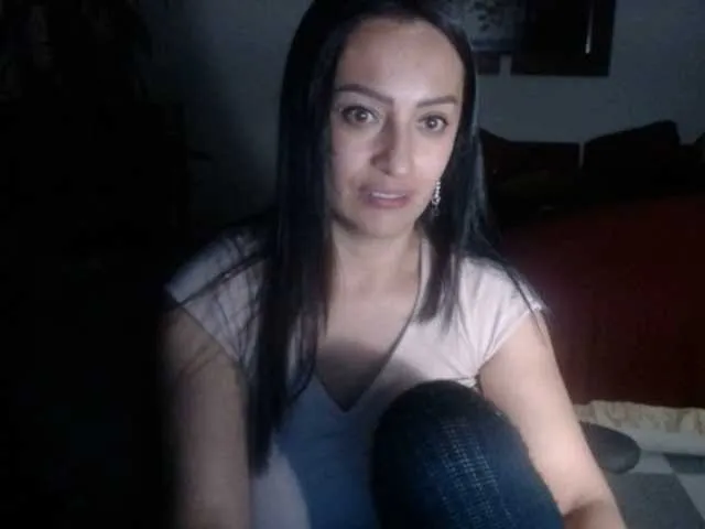 Live sex webcam photo for lunaws11 #272549585
