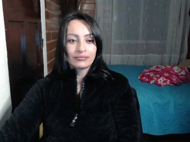 Live sex webcam photo for lunaws11 #273708905