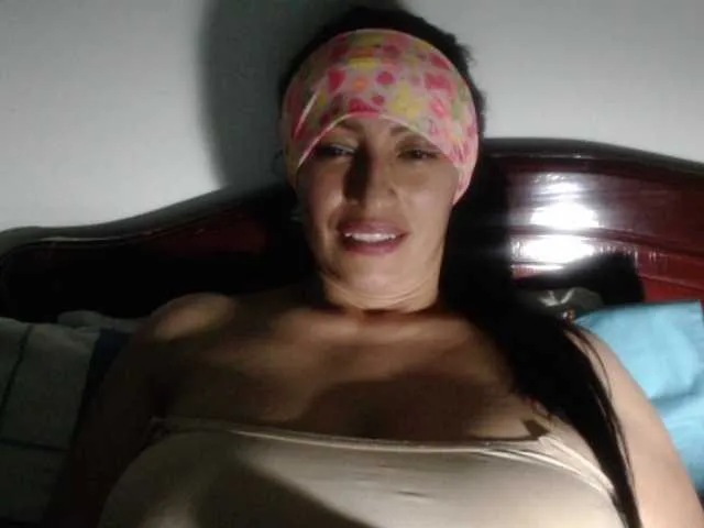 Live sex webcam photo for lunaws11 #276086244