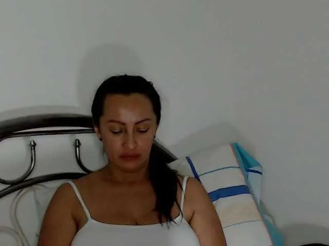 Live sex webcam photo for lunaws11 #276494672