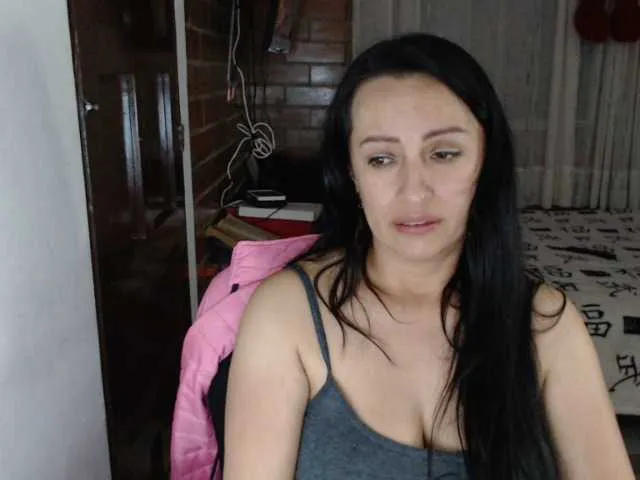 Live sex webcam photo for lunaws11 #278222554