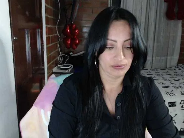 Live sex webcam photo for lunaws11 #289400068