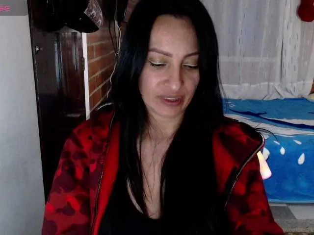 Live sex webcam photo for lunaws11 #290234266