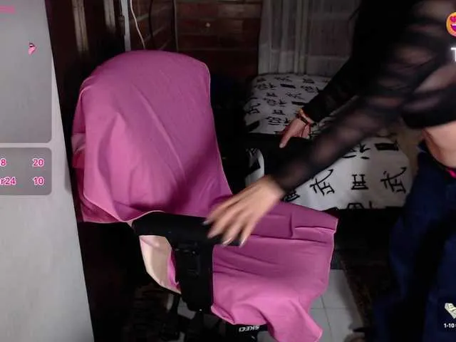 Live sex webcam photo for lunaws11 #290594203