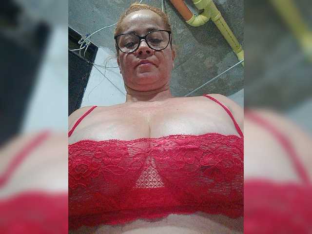 Live sex webcam photo for lupeangel472 #276198522