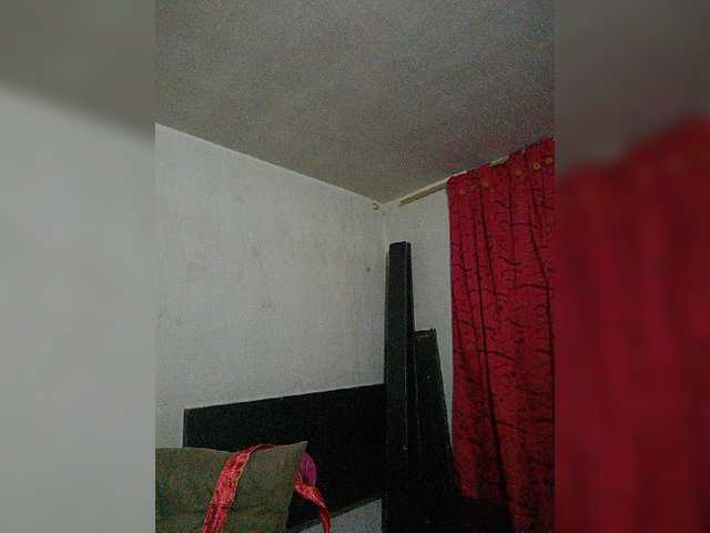 Live sex webcam photo for lupeangel472 #276875906