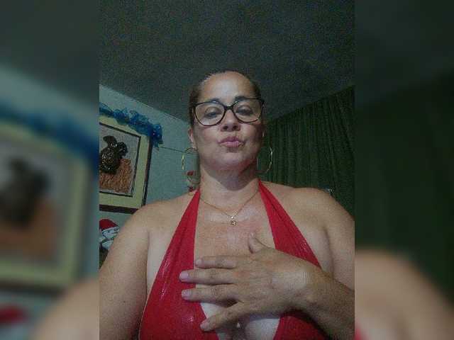 Live sex webcam photo for lupeangel472 #276939479