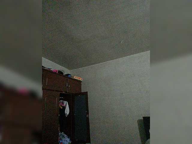 Live sex webcam photo for lupeangel472 #277031930