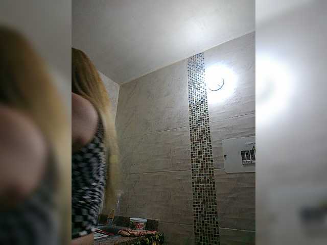 Live sex webcam photo for lupeangel472 #277295261