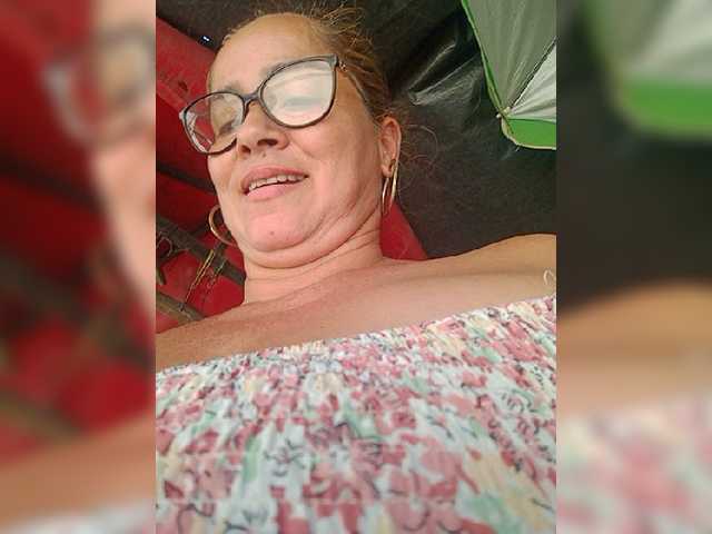 Live sex webcam photo for lupeangel472 #277335129