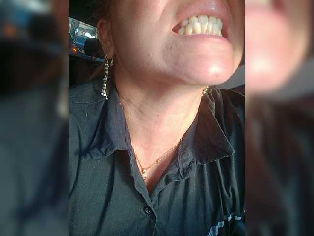 Live sex webcam photo for lupeangel472 #277373677