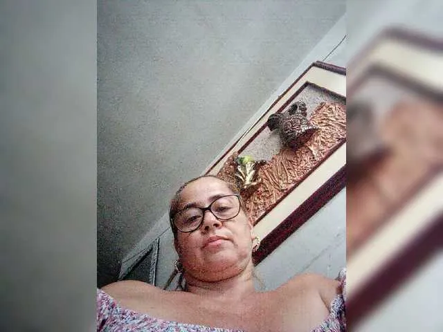 Live sex webcam photo for lupeangel472 #277658066