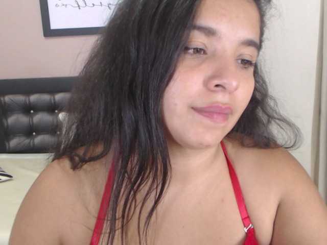 Live sex webcam photo for lupitajones #272380024