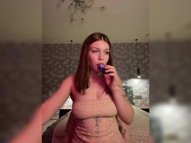 Live sex webcam photo for lustful-angels #290402953