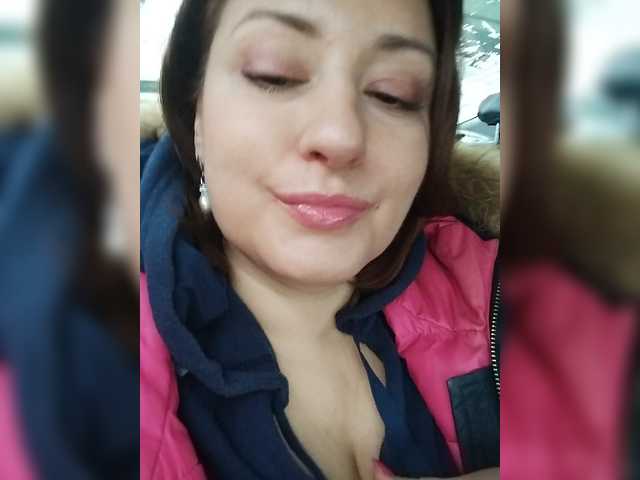 Live sex webcam photo for lustful-mom #272313226