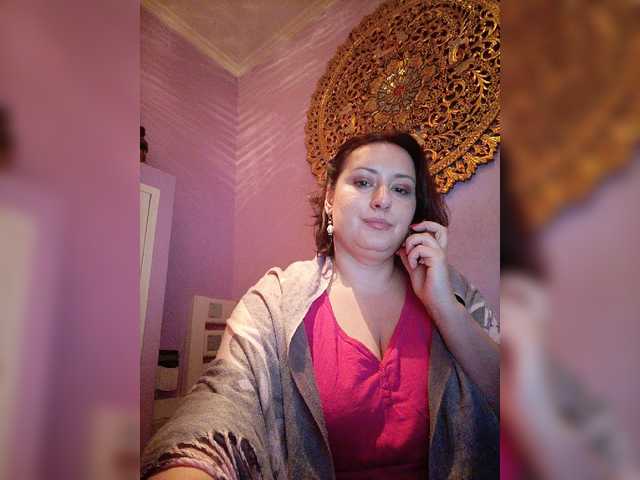 Live sex webcam photo for lustful-mom #272476605