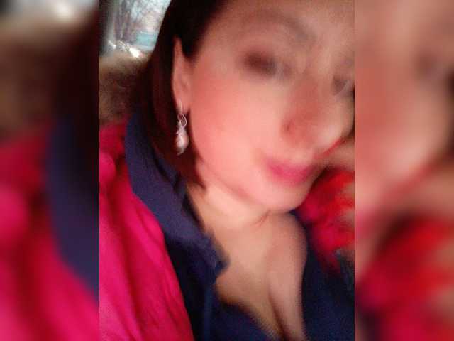 Live sex webcam photo for lustful-mom #272536118