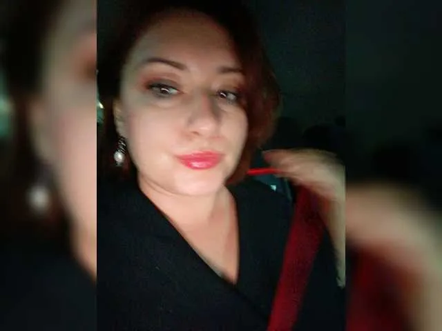 Live sex webcam photo for lustful-mom #274004340