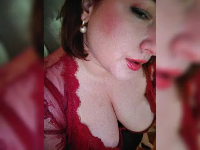 Live sex webcam photo for lustful-mom #276838398