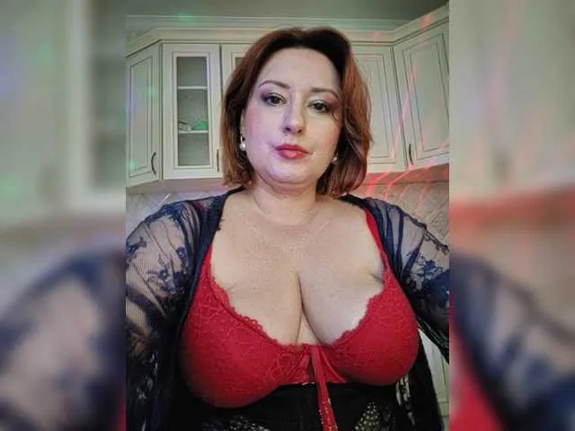 Live sex webcam photo for lustful-mom #278185473