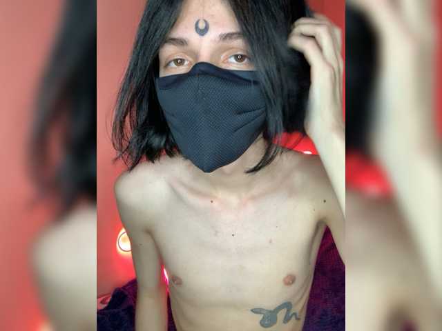 Live sex webcam photo for lustfulshura2 #276484094