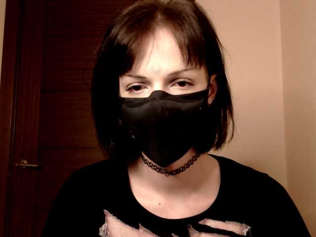 Live sex webcam photo for lustfulshura2 #291975721