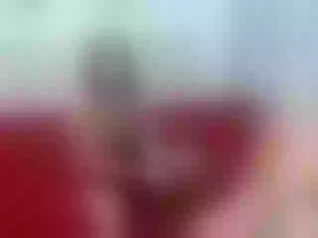 Live sex webcam photo for lustxlovers #275480893