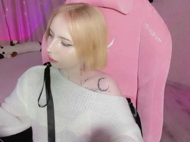 Live sex webcam photo for luvsoak #291255630