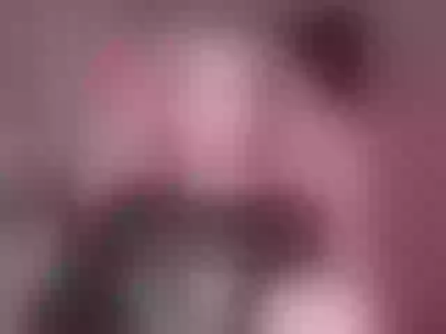 Live sex webcam photo for luvsoak #291940920