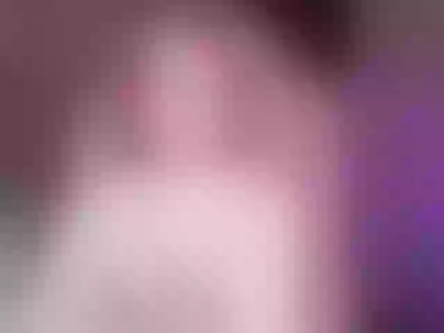 Live sex webcam photo for luvsoak #291958832