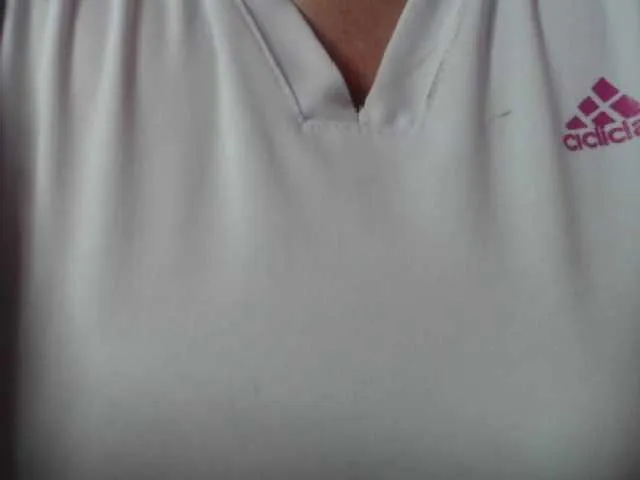 Live sex webcam photo for luzzyhot #272256795