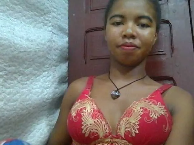 Live sex webcam photo for lydia11 #290527171