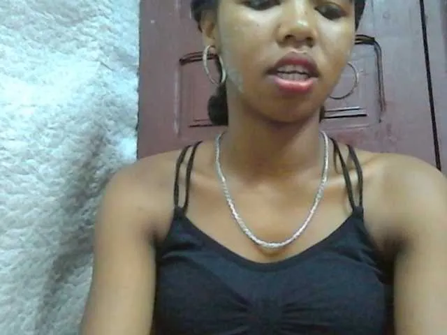 Live sex webcam photo for lydia11 #290565800