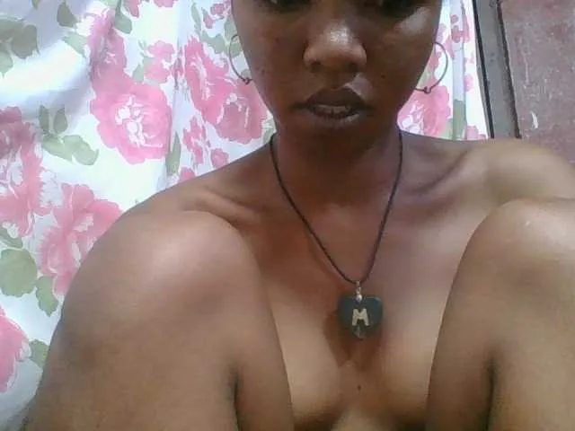 Live sex webcam photo for lydia11 #292762345