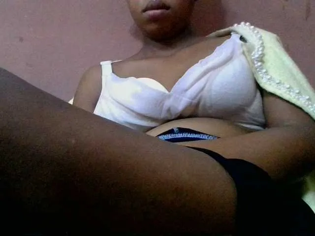 Live sex webcam photo for lydia11 #294050604