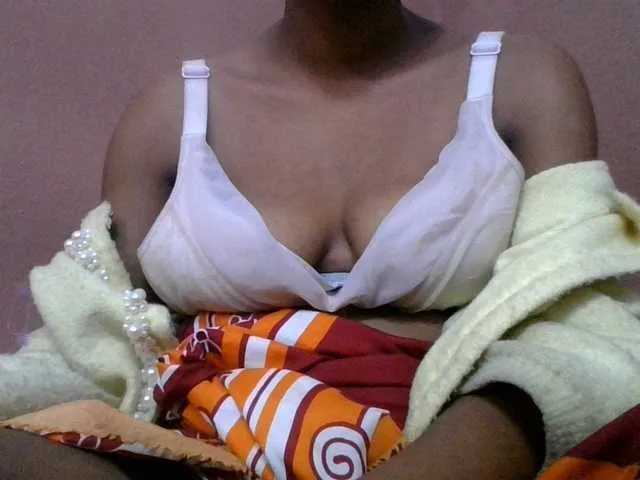 Live sex webcam photo for lydia11 #294068853
