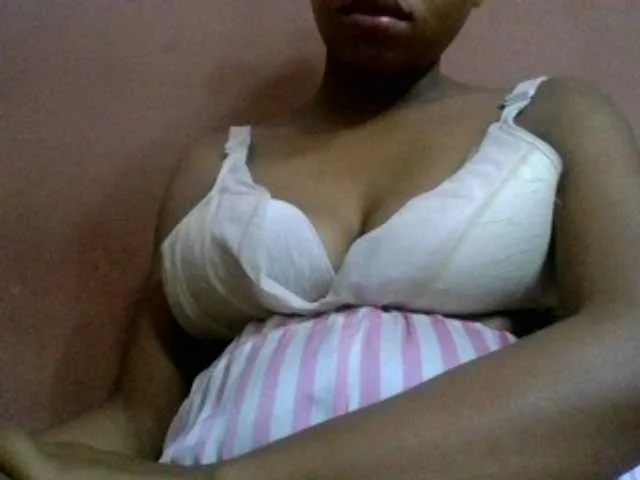 Live sex webcam photo for lydia11 #294187756
