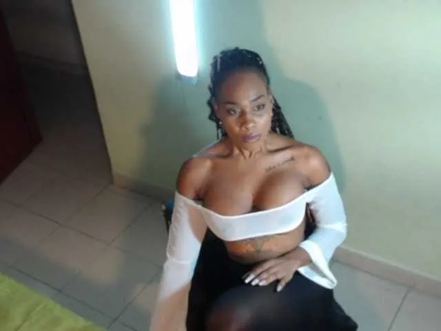 Live sex webcam photo for lylybrow #275547887